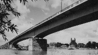 Die
                  Salierbrücke